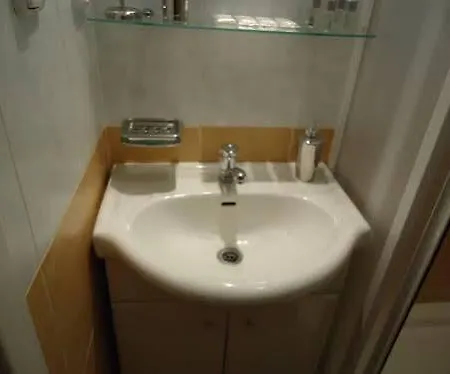 Mala Stepanska Apartment